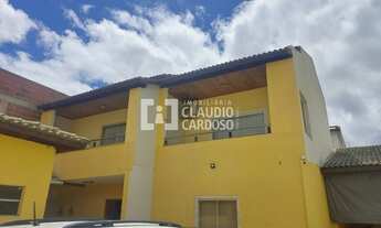 Imagem: Linda e espaçosa casa à venda no bairro