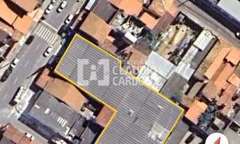 Imagem 2: Disponível para venda, um imóvel excepcional em localização privilegiada na Avenida Ilhéus