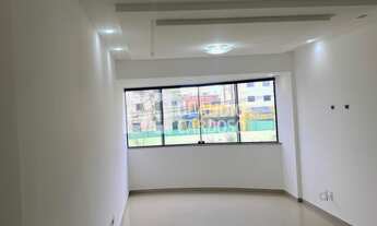 Imagem 2: Vendo excelente apartamento, no Edifício Residencial San Lorenzo, Bairro Candeias