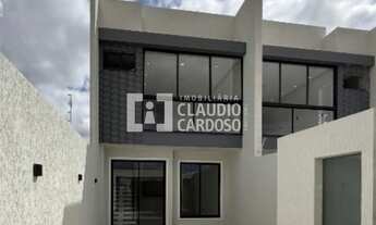 Imagem: Casa duplex à venda no Loteamento Sevilha