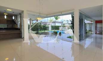 Imagem 3: Lindíssima casa térrea à venda em condomínio fechado!