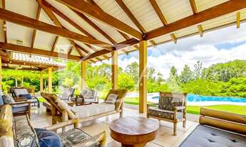 Imagem 4: Mansão com arquitetura litorânea e total conexão com a natureza à venda no Terras de São J