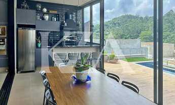 Imagem 7: Residência com vista para a mata à venda no condomínio Campos do Conde no Tamboré em Santa