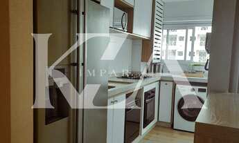 Imagem: Apto 2 Dorms, 1 Suíte, Sala c/ Sacada