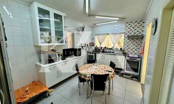 Imagem 6: Casa à venda - Ampla e Espaçosa com edícula e churrasqueira no Condomínio Portal do Paraís