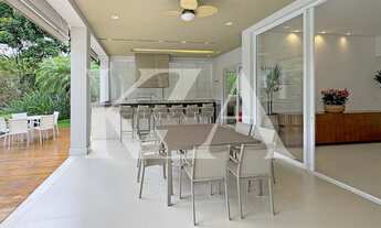 Imagem 7: Arquitetura imponente com lazer exclusivo na Fazenda da Grama