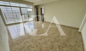 Imagem 6: Amplo Sobrado com Edícula Excelente Iluminação Natural à Venda no Jardim Pacaembu - Jundia