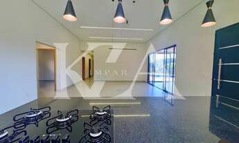 Imagem 7: Casa térrea de 250m2 a venda no condomínio Terras Caxambú com 3 dorms 2 suites área gourme