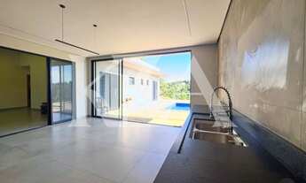 Imagem 5: Casa térrea de 250m2 a venda no condomínio Terras Caxambú com 3 dorms 2 suites área gourme