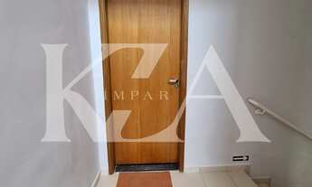 Imagem 3: Sala comercial para locação com 75 m² em sobreloja com entrada indivualizada ponto em fren