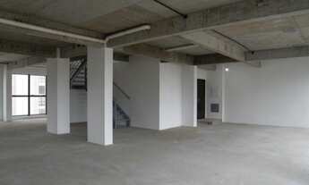 Imagem 7: Sala Comercial tipo Laje Corporativa Duplex com 327m² à venda no Centro, Curitiba/PR