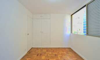 Imagem 7: Espaçoso Apartamento com 3 Quartos, Ambiente Iluminado e Charme na Avenida Angélica