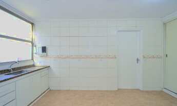 Imagem 3: Espaçoso Apartamento com 3 Quartos, Ambiente Iluminado e Charme na Avenida Angélica