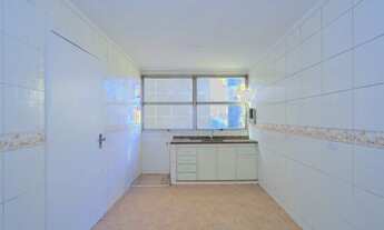 Imagem 4: Espaçoso Apartamento com 3 Quartos, Ambiente Iluminado e Charme na Avenida Angélica