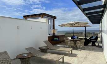 Imagem 7: Casa Triplex Alto Padrão à Beira-Mar - 7 Quartos, Piscina e Spa no Brejatuba - Guaratuba/P