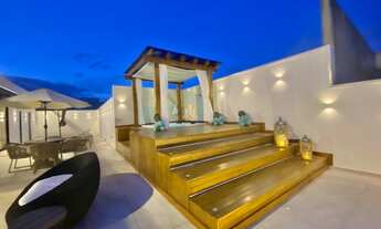 Imagem 4: Casa Triplex Alto Padrão à Beira-Mar - 7 Quartos, Piscina e Spa no Brejatuba - Guaratuba/P