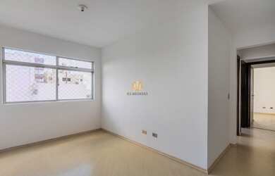 Imagem 3: Apartamento À Venda em Curitiba-PR, Bairro Bacacheri: 3 Quartos, 1 Vaga de Garagem - 70,80