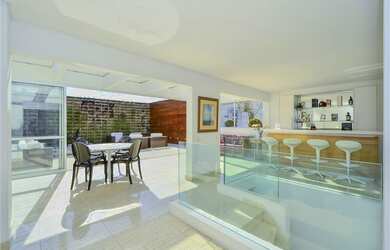 Imagem 4: Cobertura Duplex à venda no Panamby, São Paulo/SP:Panamby: 3 suítes e 4 vagas - 495m²