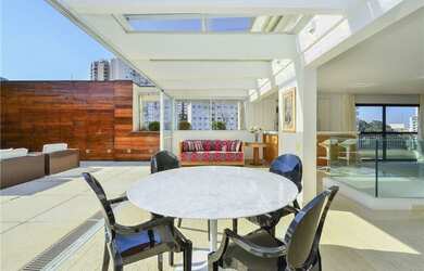 Imagem 2: Cobertura Duplex à venda no Panamby, São Paulo/SP:Panamby: 3 suítes e 4 vagas - 495m²