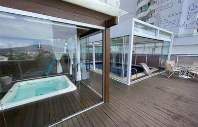 Imagem 2: Apartamento Mobiliado à venda no Centro de Balneário Camboriú-SC: 3 suítes, 4 vagas de gar