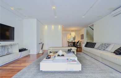 Imagem 6: Cobertura Duplex com 3 suítes e 270m² na Vila Andrade, São Paulo-SP. Agende sua visita ago