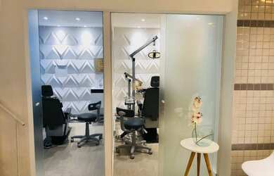 Imagem 6: Excelente Oportunidade: Loja Comercial à Venda no Centro de Curitiba-PR