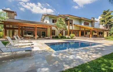 Imagem 2: Casa à venda em São Paulo-SP, Parque dos Príncipes. 3 suítes, 5 vagas , 720m². Imperdível!