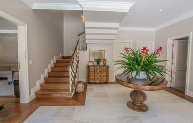 Imagem 4: Casa à venda em São Paulo-SP, Parque dos Príncipes. 3 suítes, 5 vagas , 720m². Imperdível!