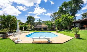 Imagem 4: Sítio de luxo com 9 suítes em Piracaia-SP, com 2.600m² de área!