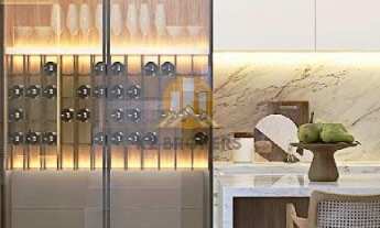 Imagem 2: Sobrado à venda no Centro Cívico de Curitiba-PR - 3 Quartos, 2 Vagas - 307,27 m²