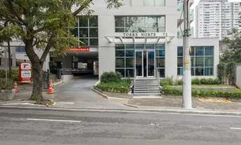 Imagem 3: Sala Comercial à Venda em Santo Amaro, São Paulo-SP - 1 Sala, 2 Banheiros e 1 Vaga -48m²