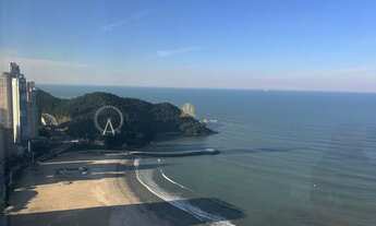 Imagem 2: Apartamento de Luxo no Centro de Balneário Camboriú-SC: 4 suítes, 4 vagas de garagem - 184