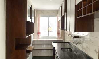 Imagem 5: Oportunidade de Apartamento à Venda em Curitiba-PR, Água Verde: 2 Quartos, 1 Vaga de Garag