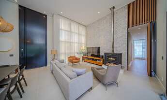 Imagem 2: Casa de luxo em condomínio: 4 suítes, 435m² em Santana de Parnaíba-SP, Cidade Tamboré