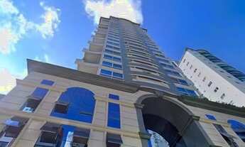 Imagem 2: Apartamento Duplex à venda no Centro de Balneário Camboriú-SC: 3 suítes e 2 vagas - 223m²