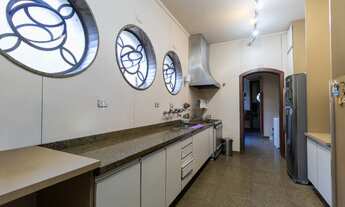 Imagem 6: Casa à venda em São Paulo-SP, com 4 quartos, sendo 1 suíte e 4 vagas no Campo Belo!