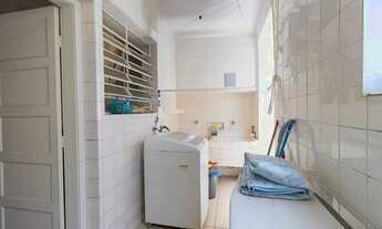 Imagem 8: Casa à venda em São Paulo-SP, no Campo Belo! 4 quartos, sendo 1 suíte e 2 vagas - 200m²