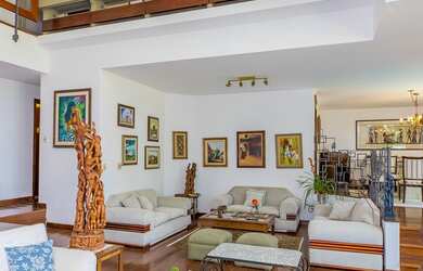 Imagem 4: Casa à Venda em São Paulo-SP, Jardim Marajoara: 4 Quartos, sendo 2 Suítes e 4 Vagas - 384m