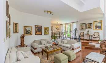 Imagem 6: Casa à Venda em São Paulo-SP, Jardim Marajoara: 4 Quartos, sendo 2 Suítes e 4 Vagas - 384m