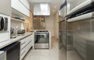 Imagem 12: Apartamento à venda na Aclimação, São Paulo-SP: 3 suítes e 3 vagas - 159m²