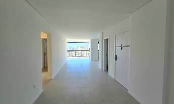 Imagem 7: Apartamento à venda em Navegantes-SC, Gravatá: 3 quartos com suíte e 2 vagas - 109m²