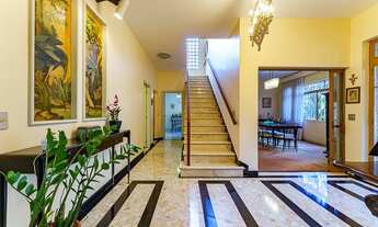 Imagem 7: Casa à Venda em São Paulo - Pacaembu: 3 quartos, sendo 1 suíte e 4 vagas - 320m²