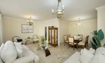 Imagem 4: Imóvel Espetacular à Venda em São Paulo-SP: Casa com 5 Quartos e 4 Vagas no Tucuruvi