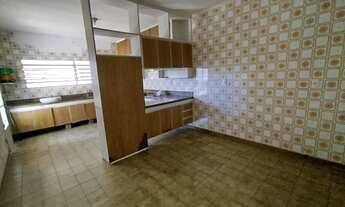 Imagem 2: Casa à venda em São Paulo-SP, Parque Jabaquara: 3 quartos, sendo 1 suíte e 2 vagas - 281m²