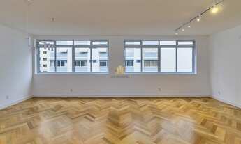 Imagem 2: Apartamento à Venda em São Paulo-SP, Jardim Paulista: 3 Quartos, sendo 2 suítes e 1 Vaga