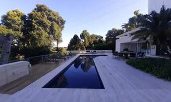 Imagem 6: Casa de Alto Padrão à venda em Condomínio em São João, Curitiba-PR: 4 suítes e 8 vagas