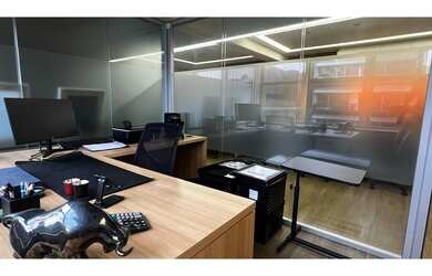 Imagem 3: Sala comercial à venda no Jardim Paulista, São Paulo-SP! Com 2 vagas - 121m²