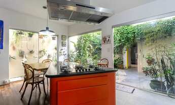 Imagem 6: Casa tipo Sobrado à venda em São Paulo-SP, no Campo Belo, com 3 quartos, sendo1 suíte e 2