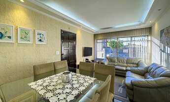 Imagem 4: Casa à venda com 3 quartos, sendo1 suíte e 4 vagas no Jardim Maria Estela, São Paulo/ SP!