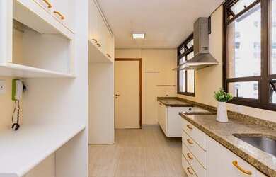 Imagem 15: Apartamento à venda no Brooklin Novo: 4 Quartos, sendo 2 Suítes e 3 Vagas - 200m² - São Pa